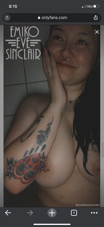 Full leaked Emikoevesinclair private onlyfans photo
