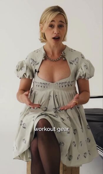 Full leaked Emilia clarke page private onlyfans photo
