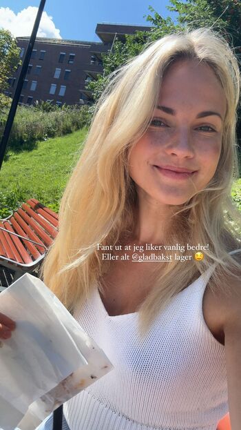 Full leaked Emilie nereng private onlyfans photo