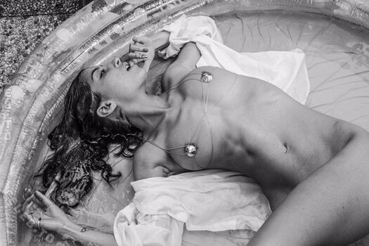 Full leaked Emilie payet page private onlyfans photo