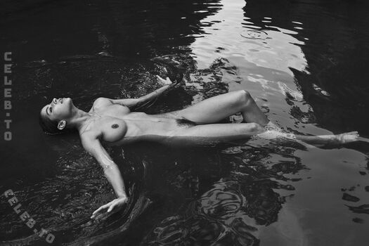 Full leaked Emilie payet private onlyfans photo