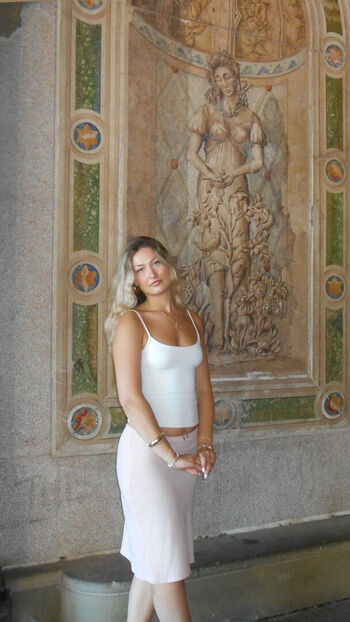 Full leaked Emilie tougas tremblay page private onlyfans photo