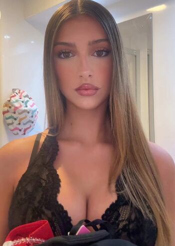 Full leaked Emilija private onlyfans photo