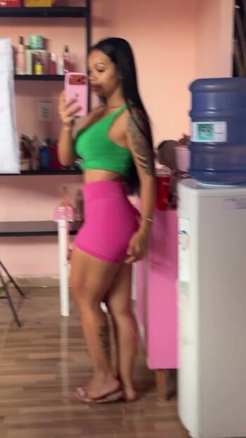 Emilly Roldao 