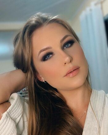 Full leaked Emilly schellmann private onlyfans photo