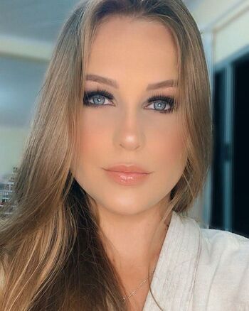Emilly Schellmann