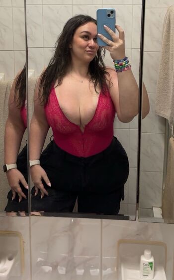 Full leaked Emily page private onlyfans photo