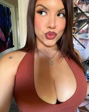 Full leaked Emily de la rosa private onlyfans photo