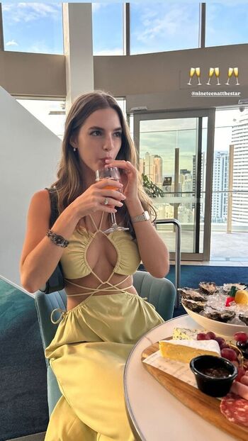Full leaked Emily feld page private onlyfans photo