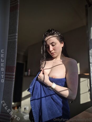 Full leaked Emily hill private onlyfans photo