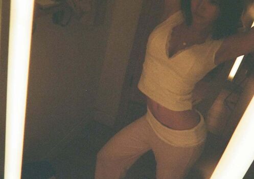 Full leaked Emily hung page private onlyfans photo