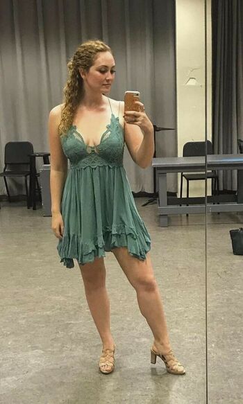 Full leaked Emily kristen morris private onlyfans photo