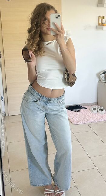 Full leaked Emily maurer private onlyfans photo