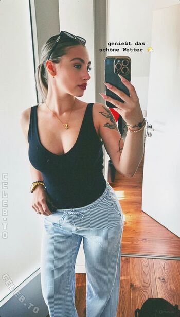 Full leaked Emily mhl private onlyfans photo