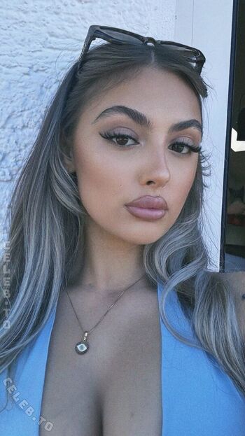 Full leaked Emily mhl private onlyfans photo