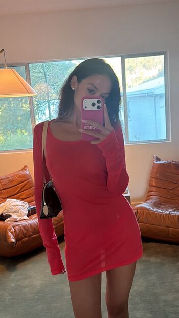 Full leaked Emily oberg private onlyfans photo