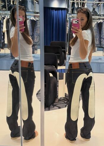 Full leaked Emily oberg private onlyfans photo