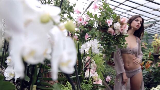 Full leaked Emily ratajkowski  page private onlyfans photo