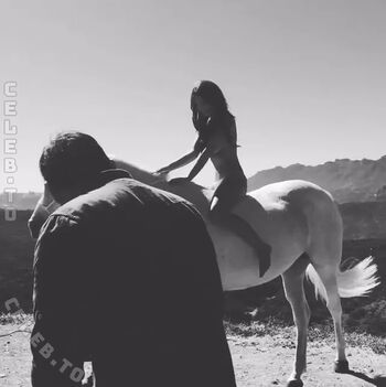 Full leaked Emily ratajkowski  page private onlyfans photo