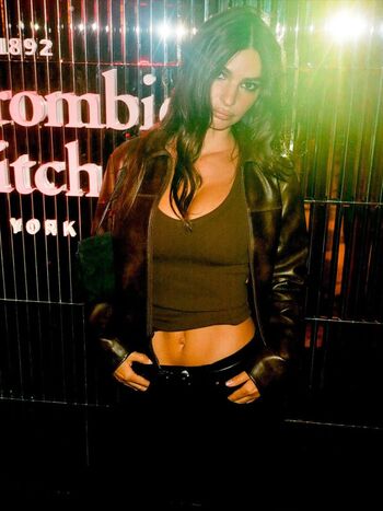 Emily Ratajkowski