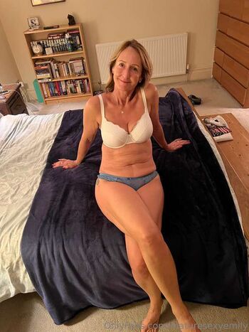 Full leaked Emily regent private onlyfans photo