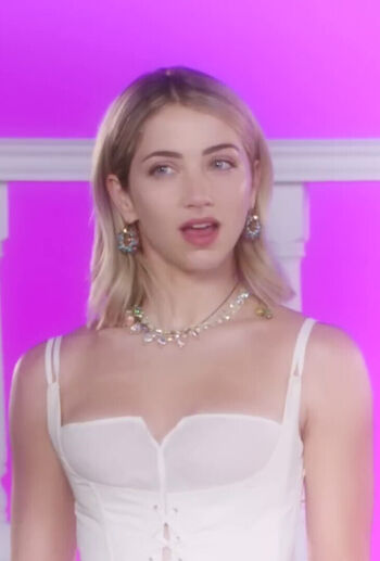 Full leaked Emily rudd page private onlyfans photo