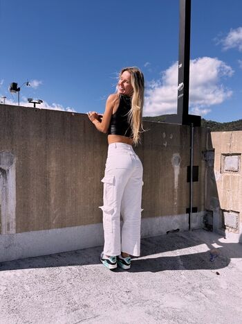 Full leaked Emily sentner private onlyfans photo