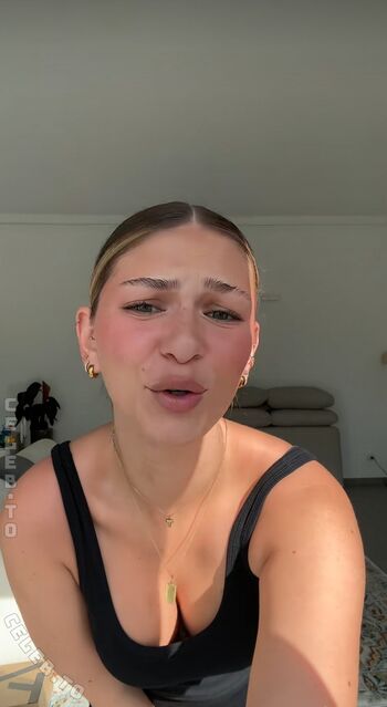Full leaked Emilylior private onlyfans photo