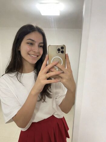 Full leaked Emilysal private onlyfans photo