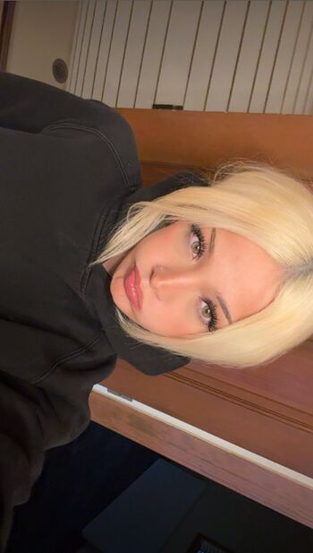Full leaked Emilyscott private onlyfans photo