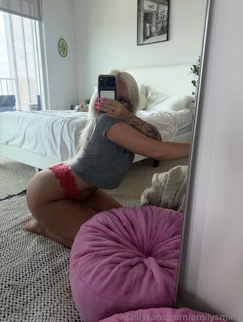 Full leaked Emilysmithh private onlyfans photo