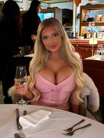 Full leaked Emilywatson private onlyfans photo