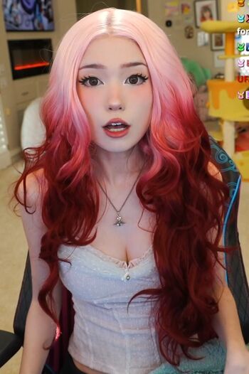 Full leaked Emiru  page private onlyfans photo