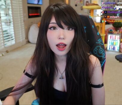 Full leaked Emiru page private onlyfans photo
