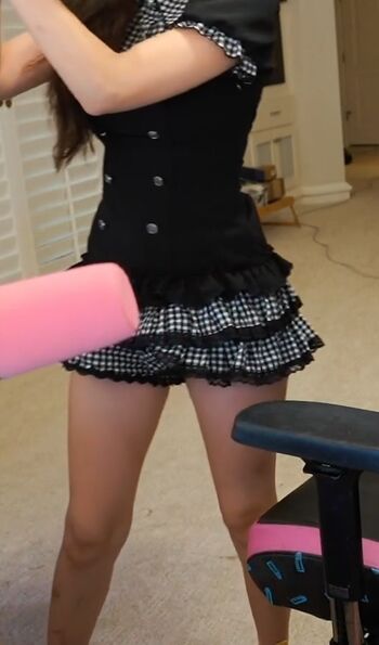 Full leaked Emiru  page private onlyfans photo
