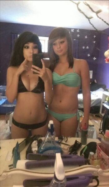Full leaked Emiru  page private onlyfans photo