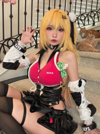 Full leaked Emiru page private onlyfans photo