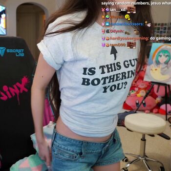 Full leaked Emiru  page private onlyfans photo