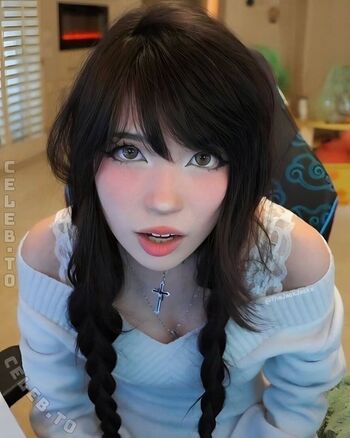 Full leaked Emiru jpg private onlyfans photo