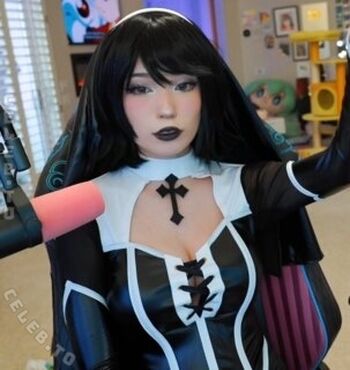 Full leaked Emiru jpg private onlyfans photo
