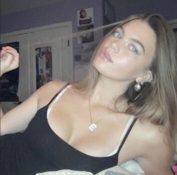 Full leaked Emma beardsley page private onlyfans photo