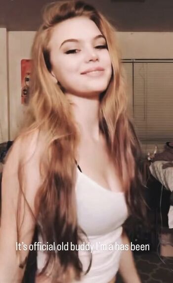 Full leaked Emma beardsley private onlyfans photo