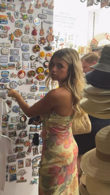Full leaked Emma bourson private onlyfans photo