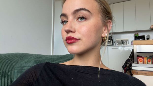 Full leaked Emma brooks private onlyfans photo