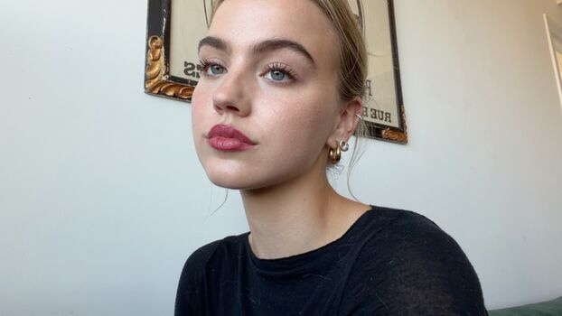 Full leaked Emma brooks private onlyfans photo