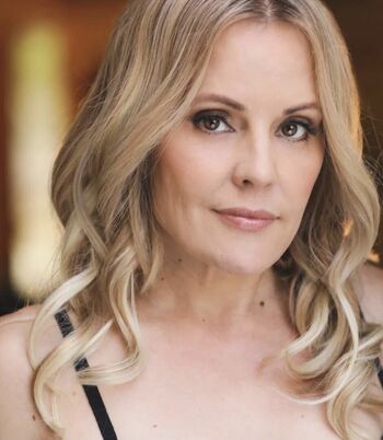 Emma Caulfield