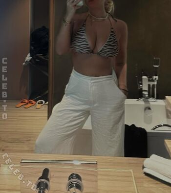 Full leaked Emma cordes private onlyfans photo