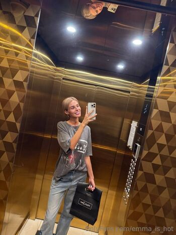 emma_is_hot