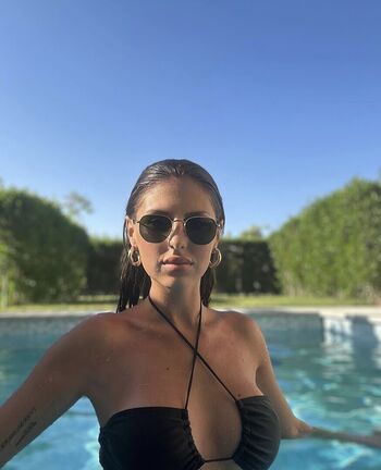 Full leaked Emma kapic private onlyfans photo