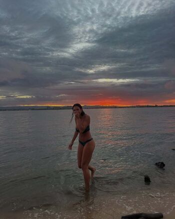 Full leaked Emma lee private onlyfans photo